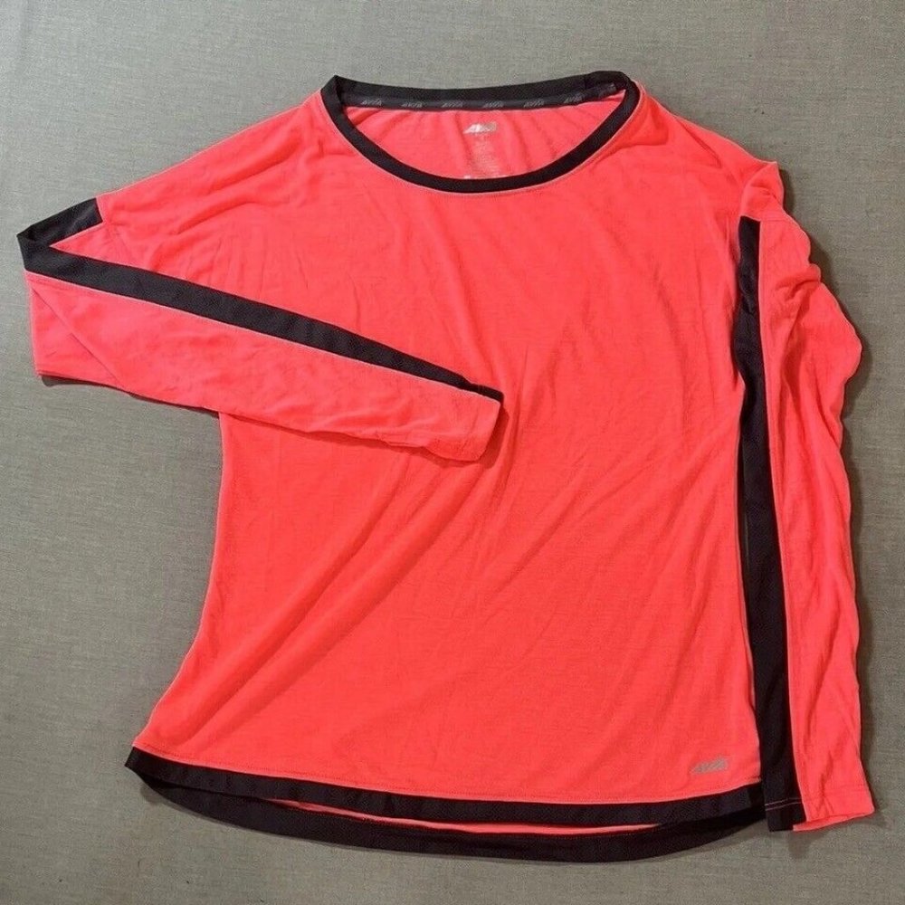 Avia Shirt Women Small Pink Logo Long Sleeve Pullover Tee Ladies NWOT.